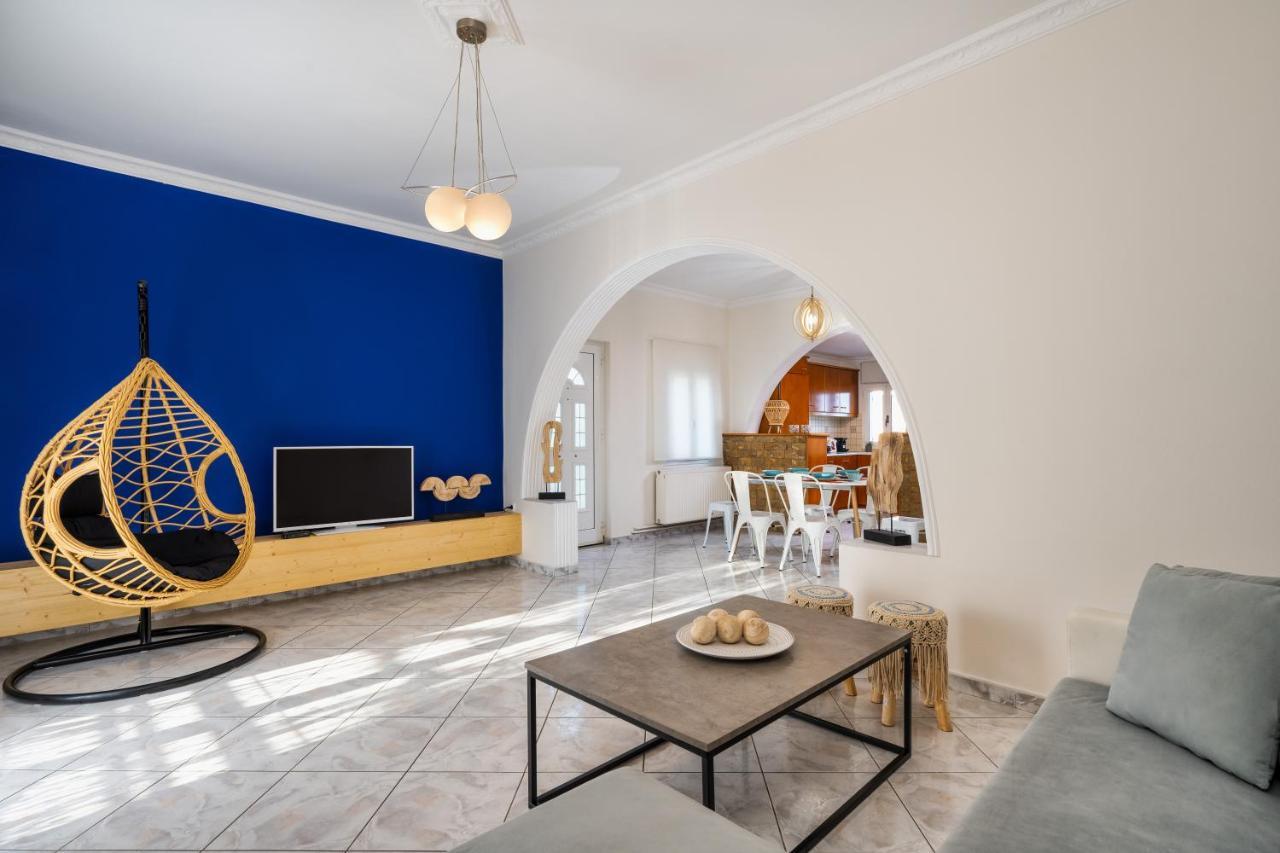 Modern 2 Bed Apartment In Downtown Of Fira Dış mekan fotoğraf